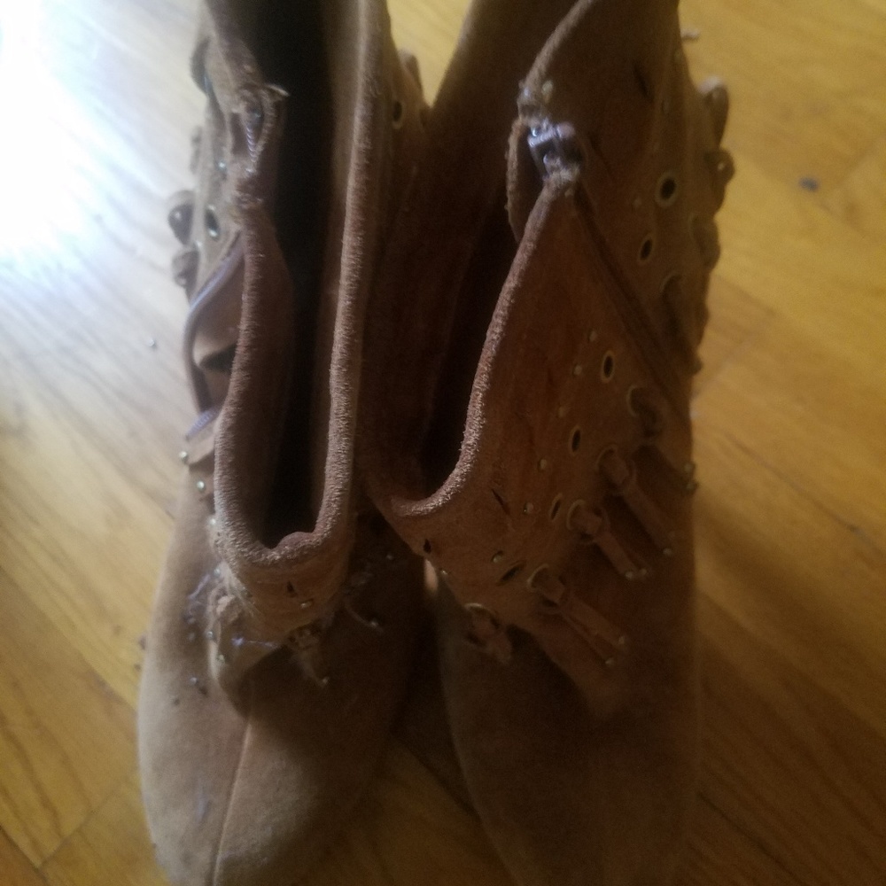 Brown Suede dress boot